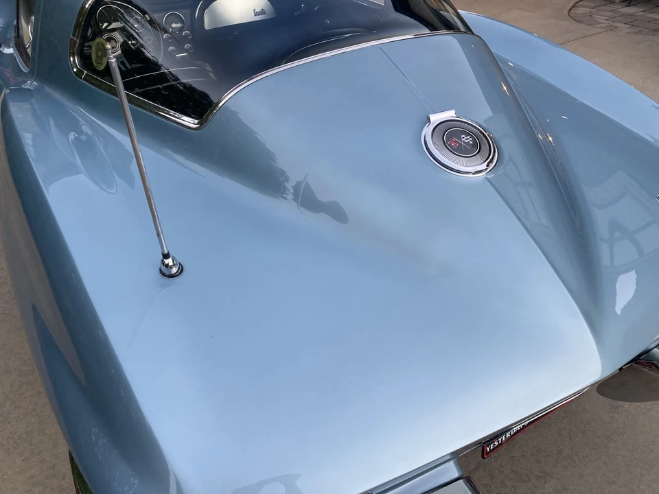 1966 Chevrolet Corvette C2 - Image 28 of 31