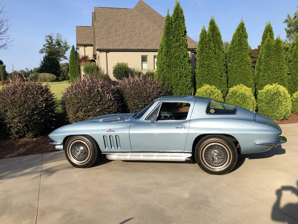 1966 Chevrolet Corvette C2 - Image 7 of 31