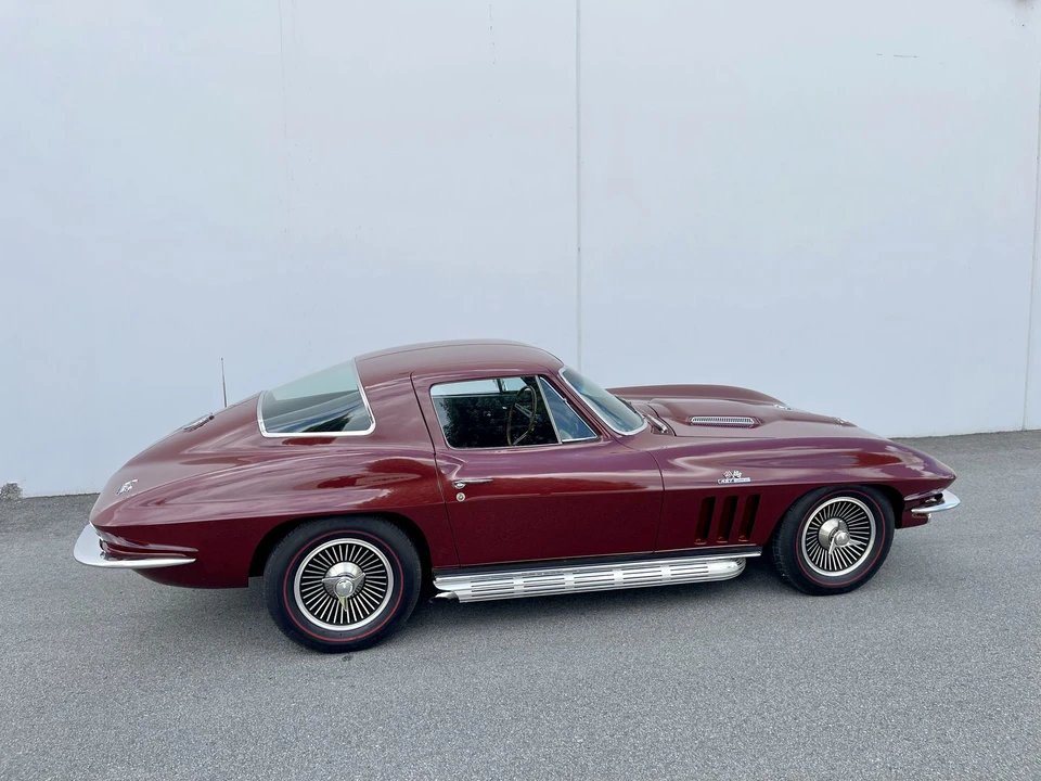 1966 Chevrolet Corvette C2 - Image 17 of 31