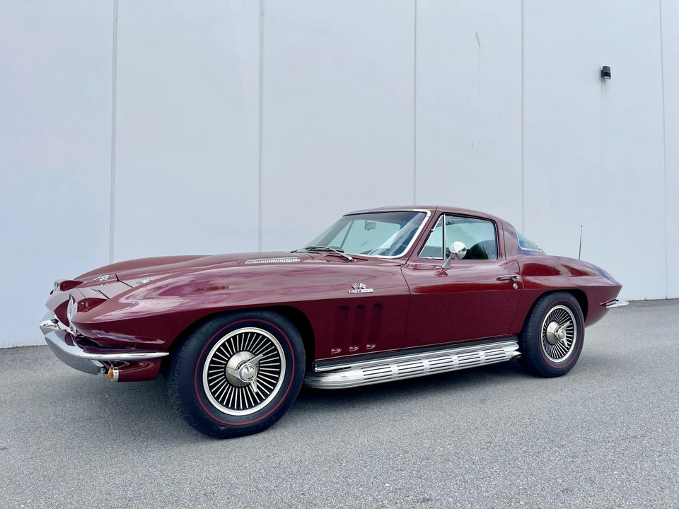 1966 Chevrolet Corvette C2 - Image 27 of 31