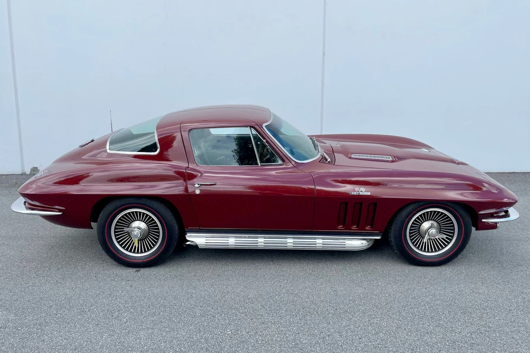 1966 Chevrolet Corvette C2 - Image 18 of 31