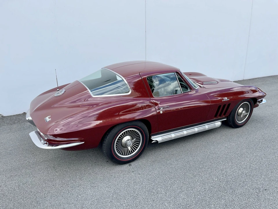 1966 Chevrolet Corvette C2 - Image 15 of 31