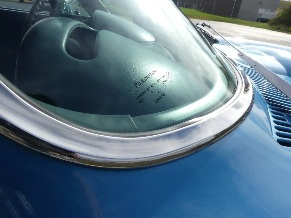 1966 Chevrolet Corvette C2 - Image 28 of 31
