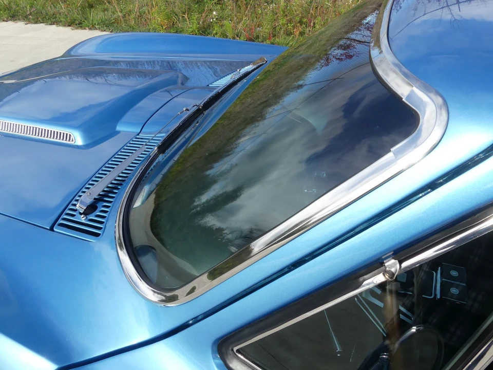 1966 Chevrolet Corvette C2 - Image 26 of 31
