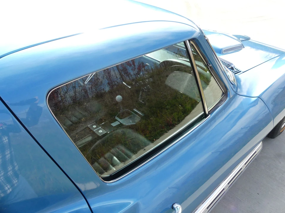 1966 Chevrolet Corvette C2 - Image 22 of 31