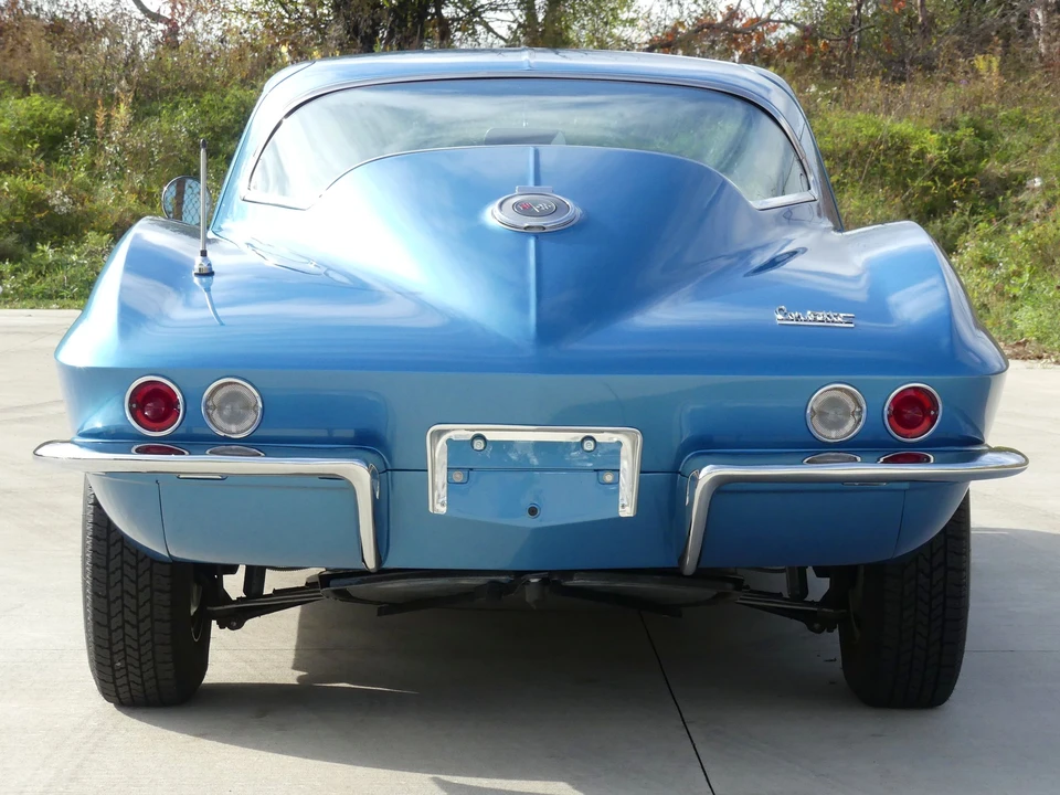 1966 Chevrolet Corvette C2 - Image 10 of 31