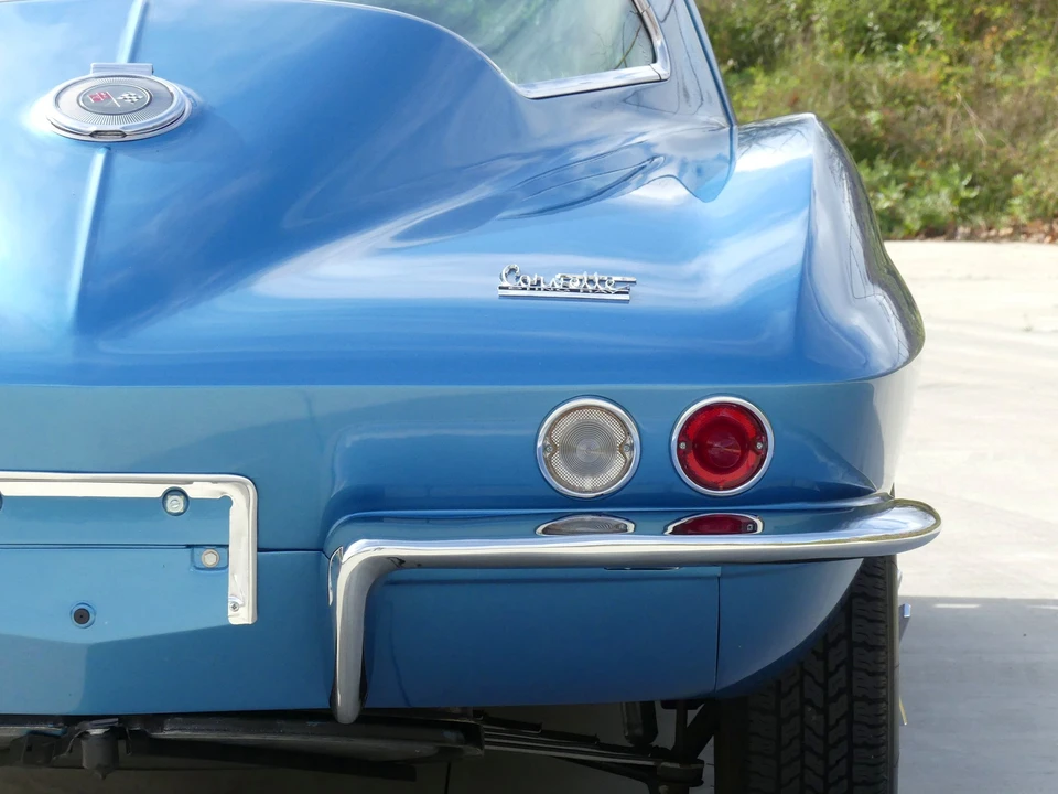 1966 Chevrolet Corvette C2 - Image 16 of 31