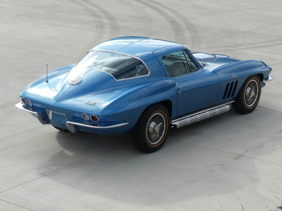 1966 Chevrolet Corvette C2 - Image 12 of 31