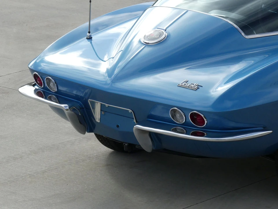 1966 Chevrolet Corvette C2 - Image 13 of 31