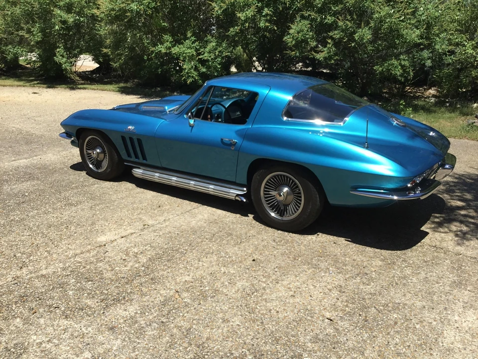 1966 Chevrolet Corvette C2 - Image 21 of 31