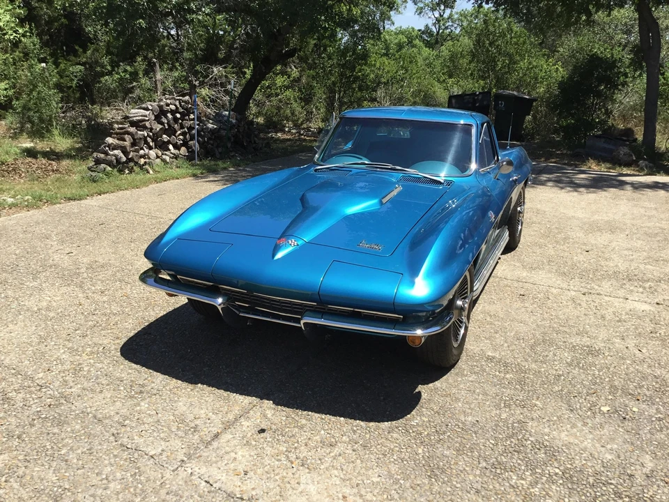 1966 Chevrolet Corvette C2 - Image 5 of 31