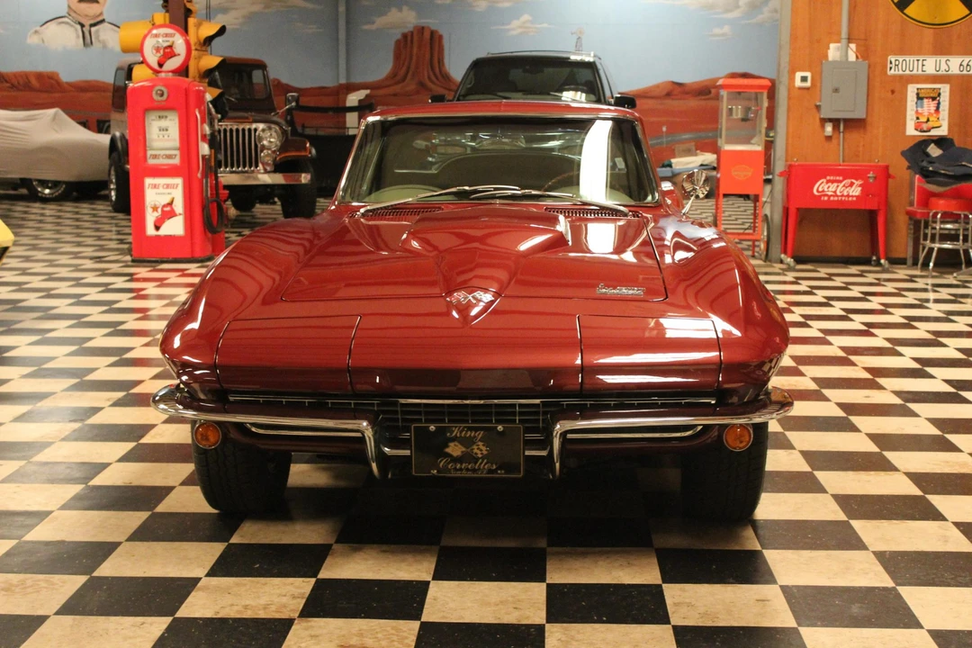 1966 Chevrolet Corvette C2 - Image 12 of 31