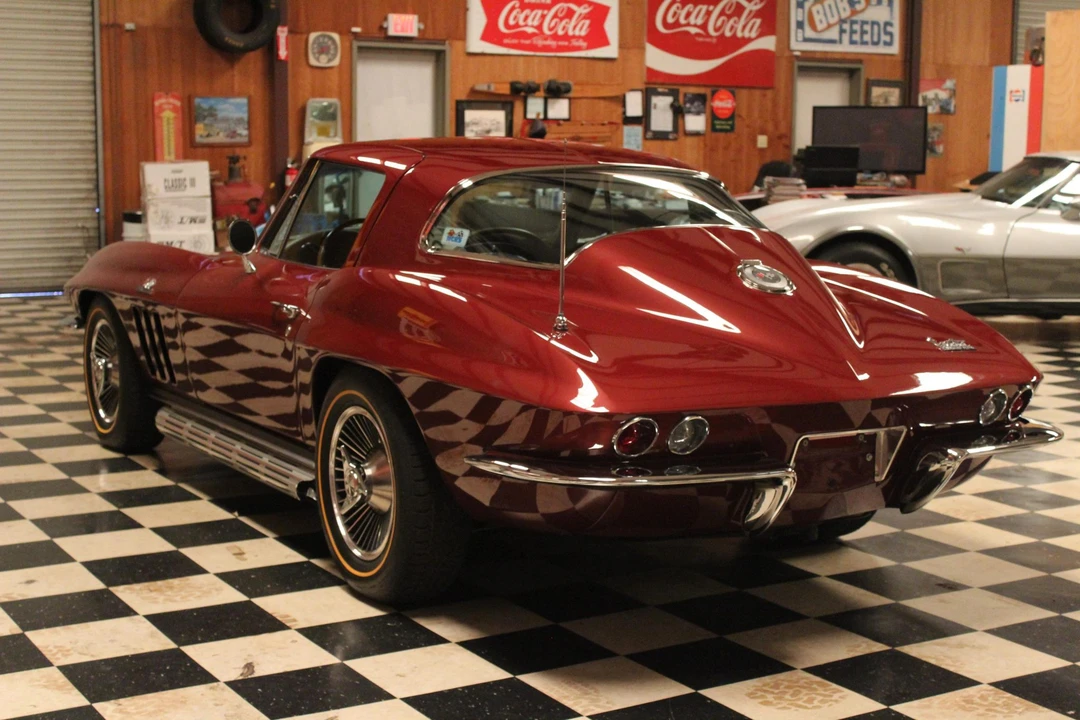 1966 Chevrolet Corvette C2 - Image 14 of 31