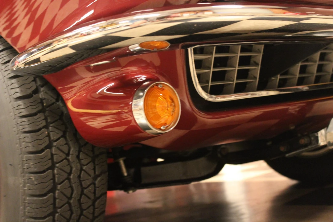 1966 Chevrolet Corvette C2 - Image 18 of 31
