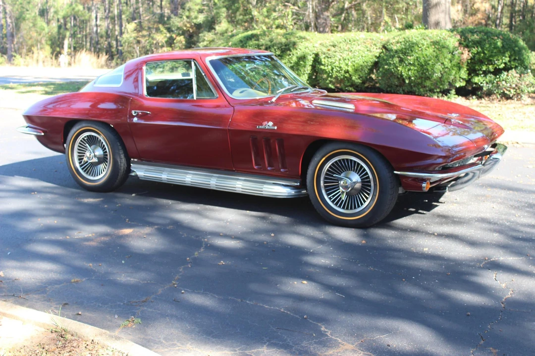 1966 Chevrolet Corvette C2 - Image 2 of 31