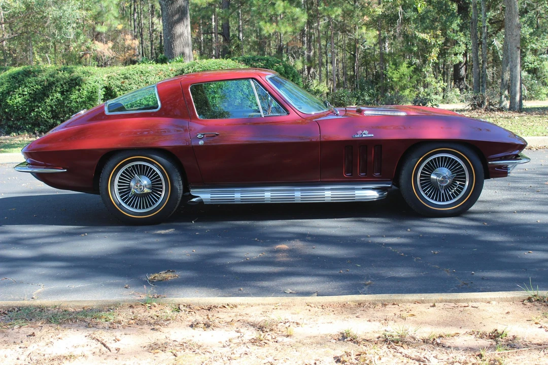 1966 Chevrolet Corvette C2 - Image 9 of 31