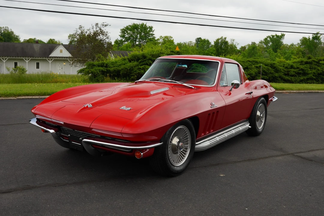 1966 Chevrolet Corvette C2 - Image 3 of 31