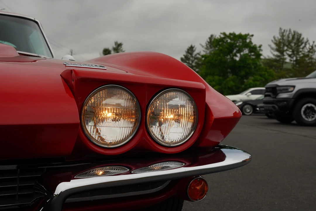 1966 Chevrolet Corvette C2 - Image 12 of 31