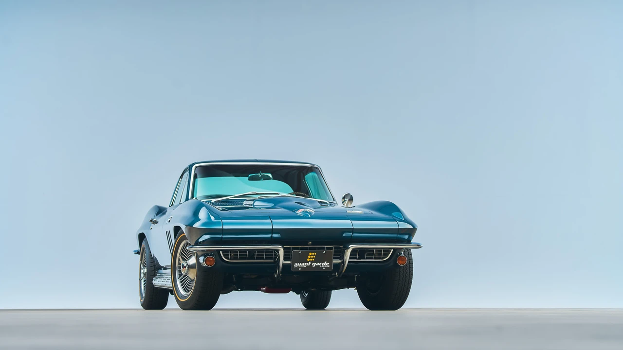 1966 Chevrolet Corvette C2 - Image 13 of 31