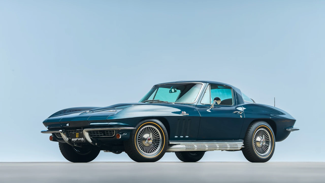 1966 Chevrolet Corvette C2 - Image 16 of 31