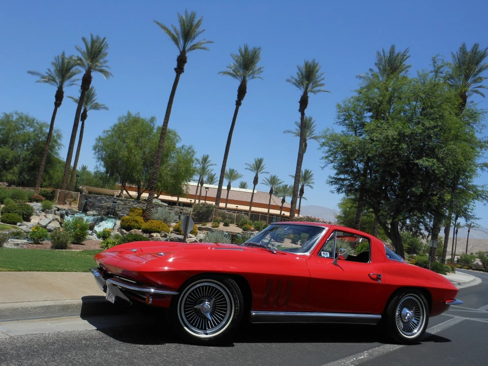 1966 Chevrolet Corvette C2 - Image 6 of 31