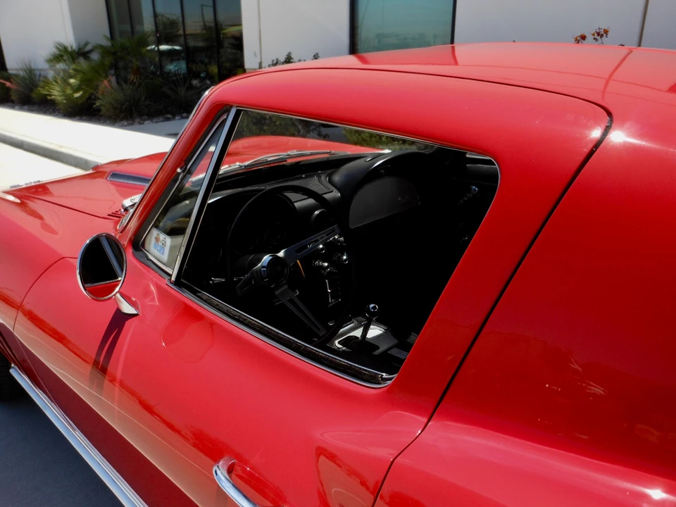 1966 Chevrolet Corvette C2 - Image 30 of 31