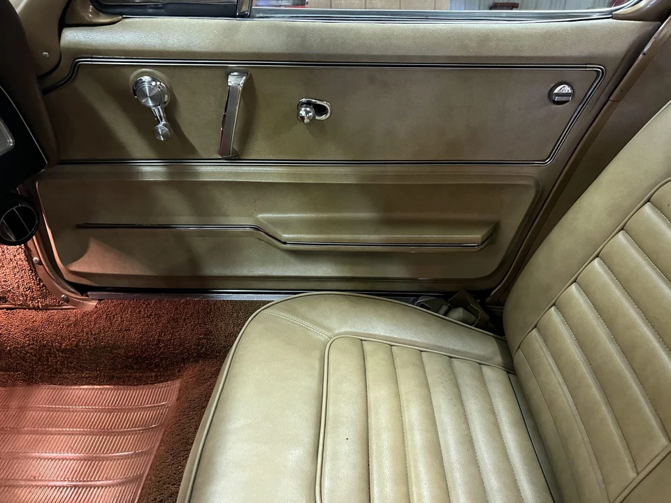 1966 Chevrolet Corvette C2 - Image 28 of 31