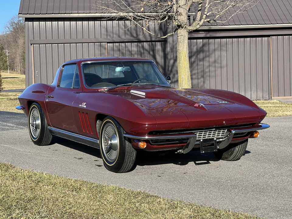 1966 Chevrolet Corvette C2 - Image 10 of 31