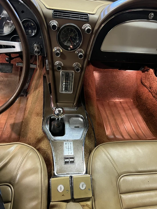1966 Chevrolet Corvette C2 - Image 27 of 31