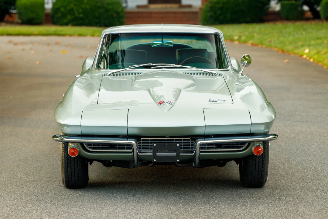 1966 Chevrolet Corvette C2 - Image 25 of 31