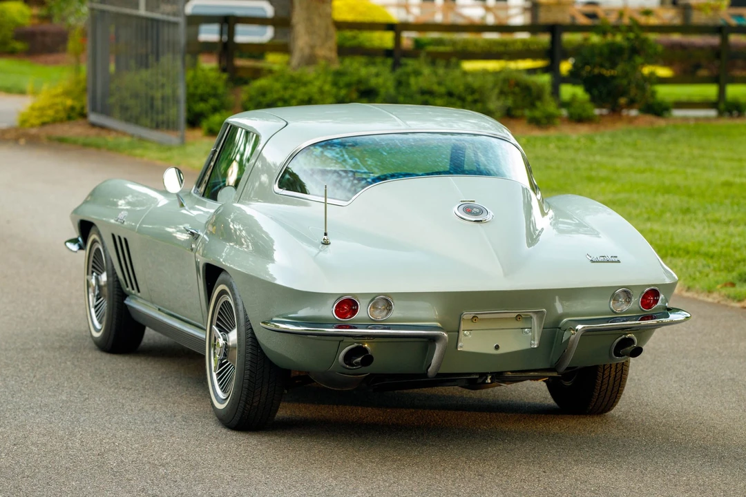 1966 Chevrolet Corvette C2 - Image 12 of 31