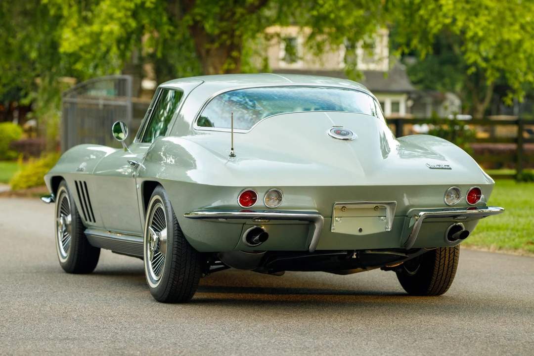 1966 Chevrolet Corvette C2 - Image 11 of 31