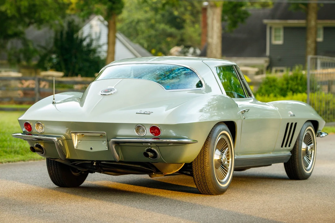 1966 Chevrolet Corvette C2 - Image 14 of 31