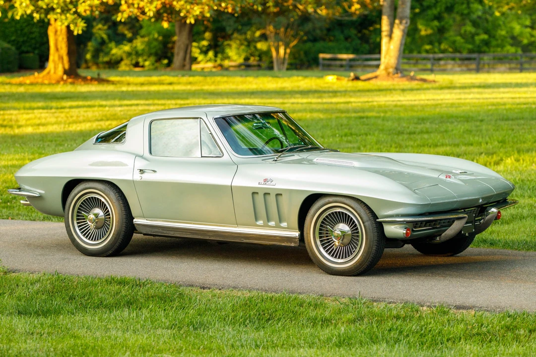 1966 Chevrolet Corvette C2 - Image 22 of 31
