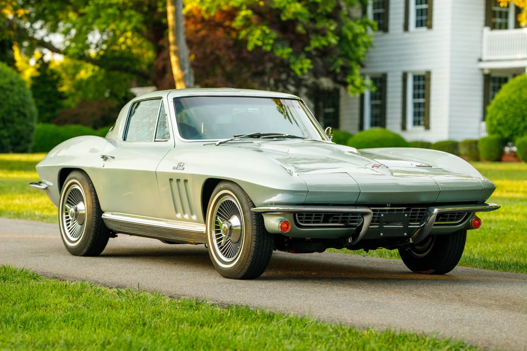 1966 Chevrolet Corvette C2 - Image 24 of 31