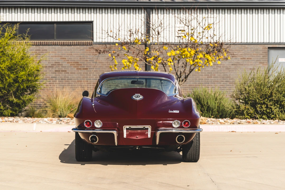 1966 Chevrolet Corvette C2 - Image 11 of 31