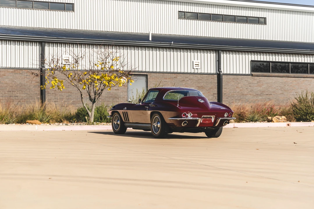 1966 Chevrolet Corvette C2 - Image 8 of 31