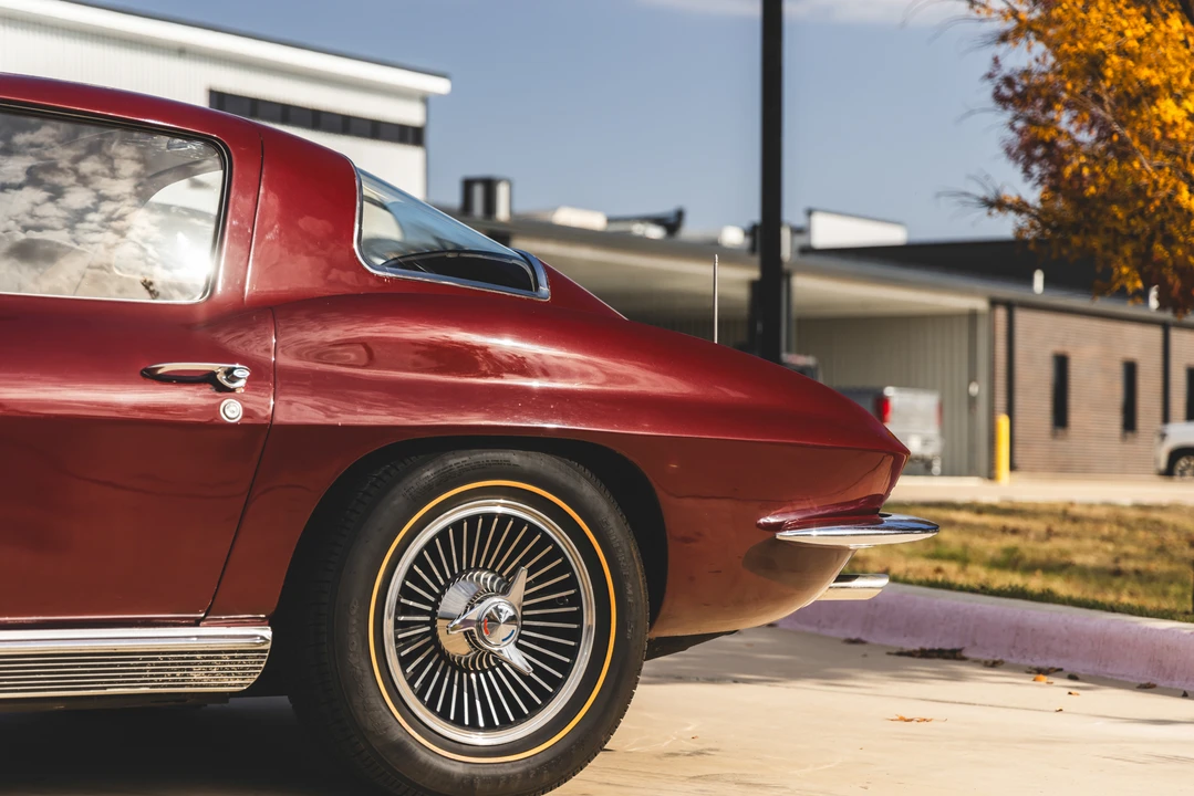1966 Chevrolet Corvette C2 - Image 31 of 31