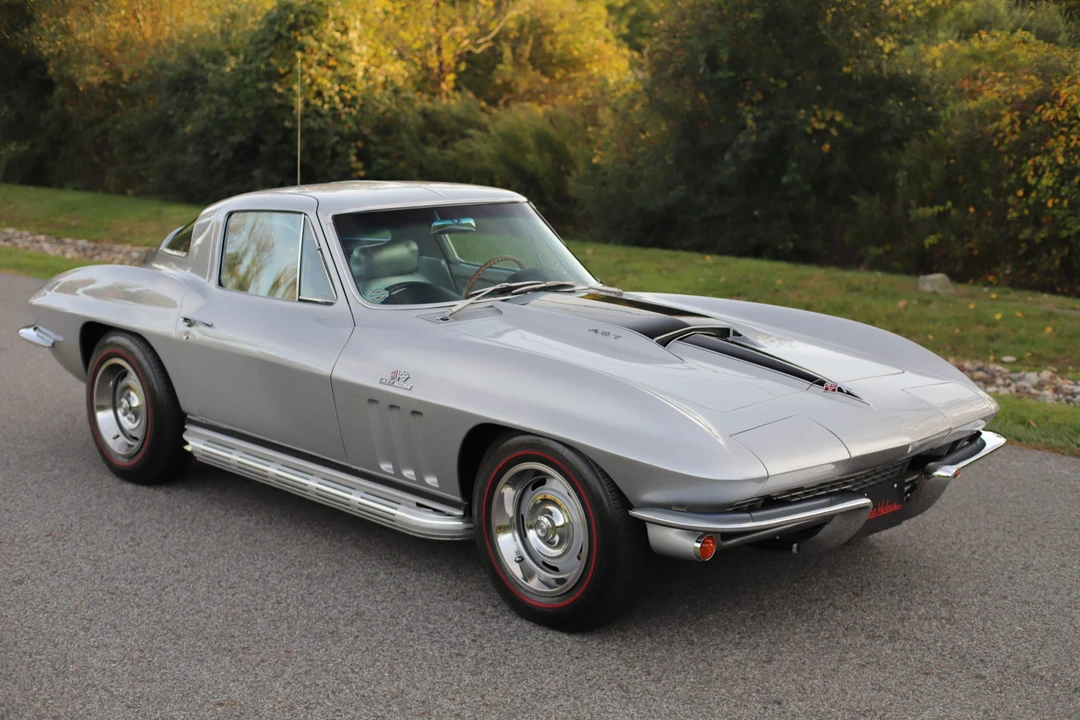 1966 Chevrolet Corvette C2 - Image 10 of 31