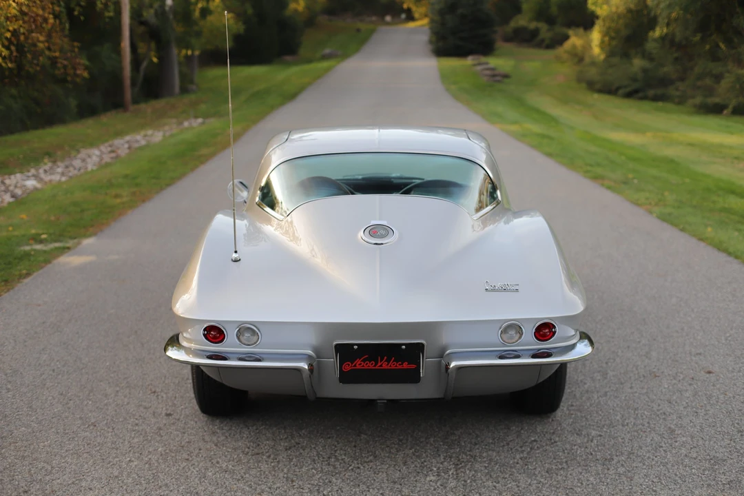 1966 Chevrolet Corvette C2 - Image 19 of 31