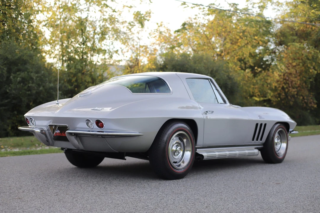 1966 Chevrolet Corvette C2 - Image 15 of 31