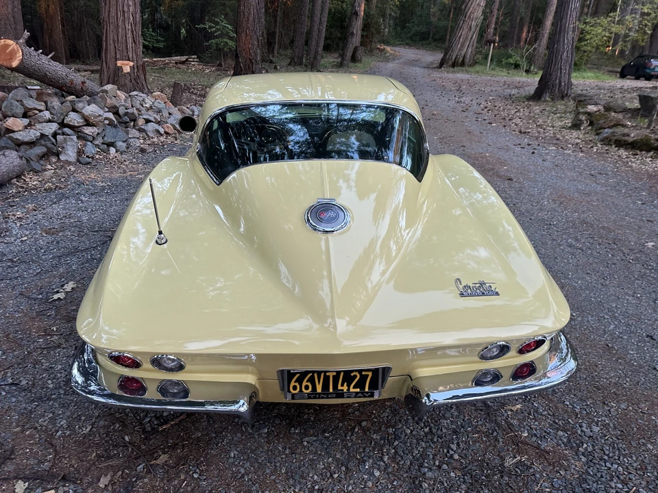 1966 Chevrolet Corvette C2 - Image 13 of 31