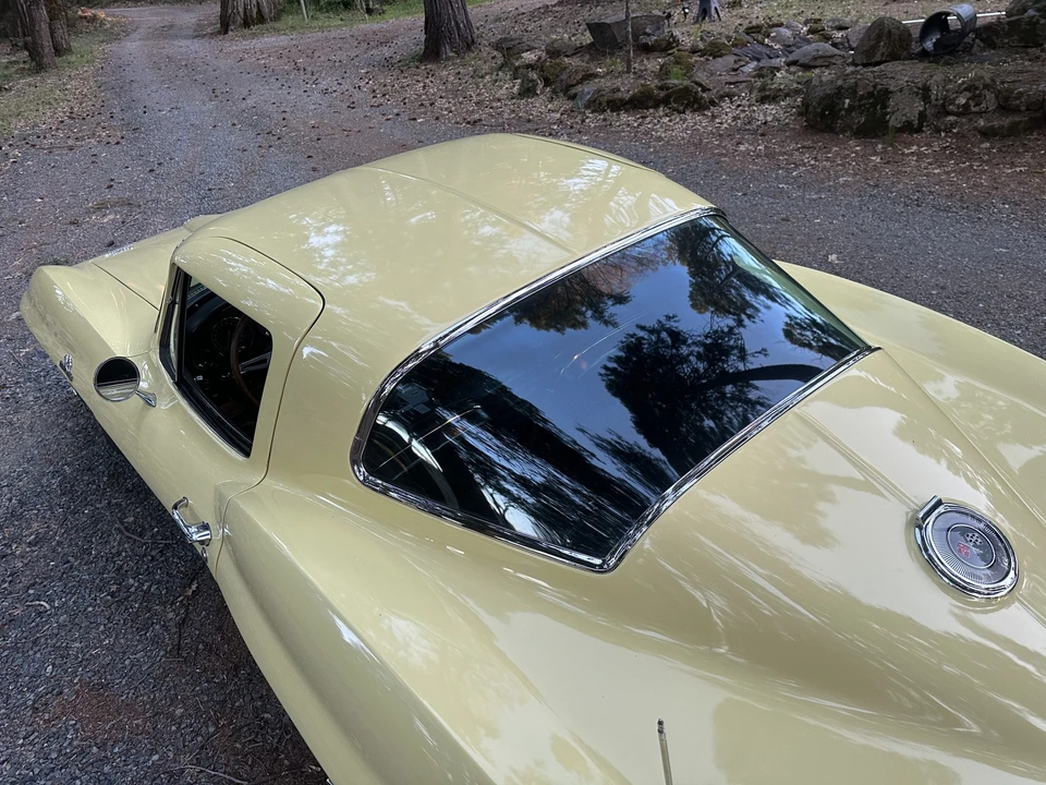 1966 Chevrolet Corvette C2 - Image 12 of 31