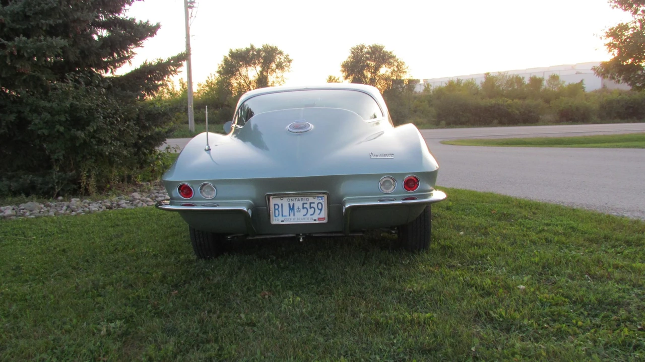 1966 Chevrolet Corvette C2 - Image 8 of 31