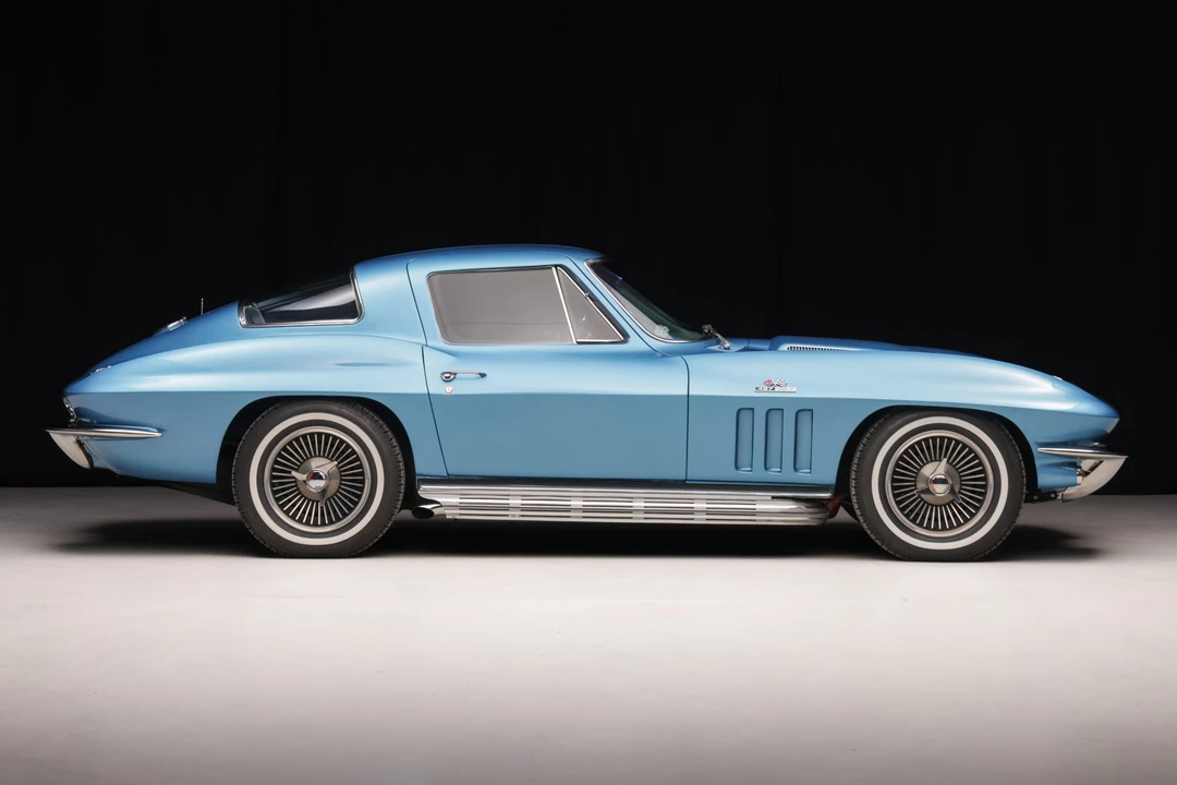 1966 Chevrolet Corvette C2 - Image 10 of 31
