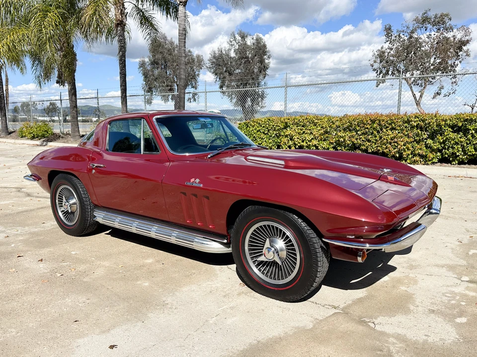 1966 Chevrolet Corvette C2 - Image 8 of 31