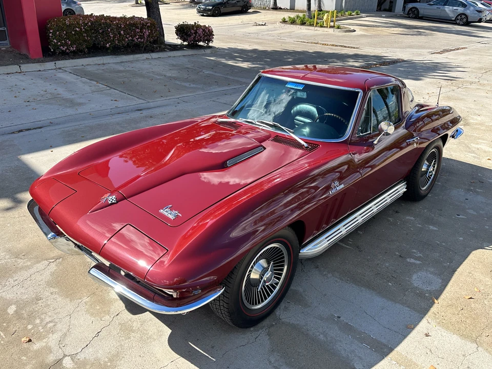 1966 Chevrolet Corvette C2 - Image 3 of 31