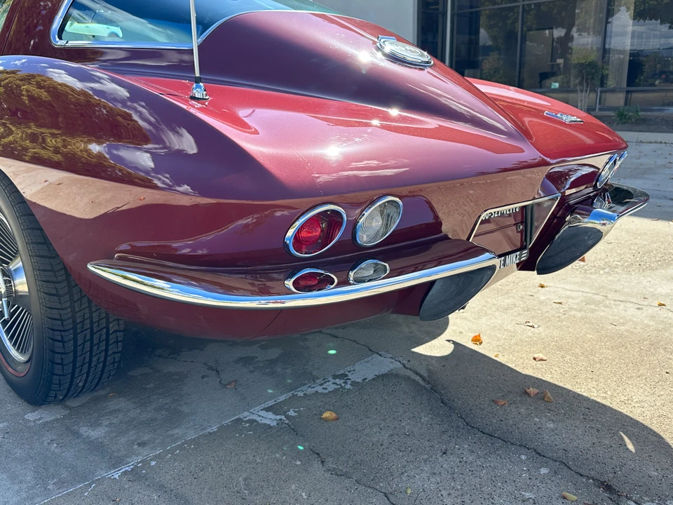 1966 Chevrolet Corvette C2 - Image 18 of 31