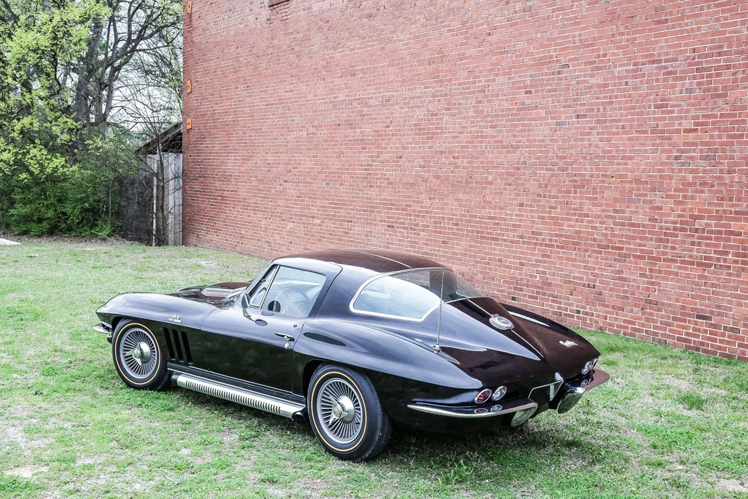 1966 Chevrolet Corvette C2 - Image 12 of 31