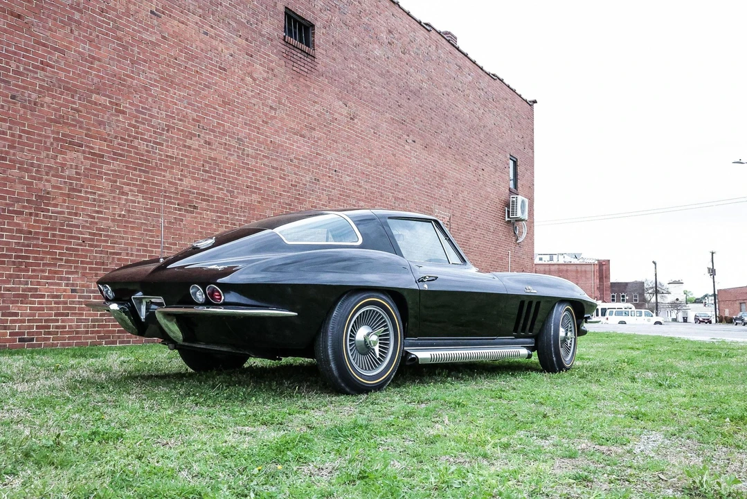 1966 Chevrolet Corvette C2 - Image 20 of 31